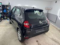 Gebraucht Renault Twingo Life 69 PS (50 kW) 2018 Schwarz Kleinwagen