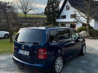 Gebraucht VW Touran 105 PS (77 kW) 2008 Blau Van / Kleinbus