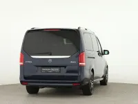 Gebraucht Mercedes V250 Edition 190 PS (139 kW) 2022 Cavansitblau metallic Van / Kleinbus