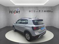 Gebraucht VW T-Cross Life 150 PS (110 kW) 2025 Reflexsilber metallic (metallic) SUV