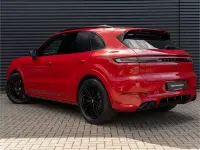 Neu Porsche Cayenne S E-Hybrid Black Edition 519 PS (381 kW) 2026 Rot SUV