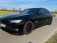 Gebraucht BMW 740 306 PS (225 kW) 2011 Schwarz Limousine