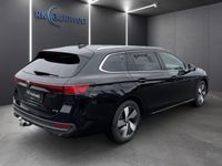 Gebraucht VW Passat IQ Drive 150 PS (110 kW) 2024 Schwarz Kombi