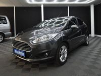 Gebraucht Ford Fiesta Titanium 125 PS (91 kW) 2016 Grau Kleinwagen