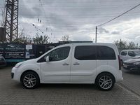 Second-hand Citroën Berlingo SELECTION 99 CP (72 kW) 2016 Alb Monovolum