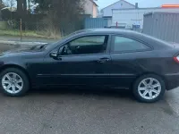 Gebraucht Mercedes C230 204 PS (150 kW) 2008 Schwarz Coupé