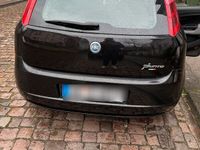 gebraucht Fiat Punto 1.4 Benzin mit viele neue teile