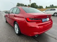 Gebraucht BMW 320 Shadowline 190 PS (139 kW) 2023 Rot Limousine