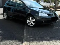 Gebraucht VW Golf V 80 PS (58 kW) 2008 Blau Kleinwagen