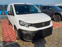 Gebraucht Peugeot Partner Premium 102 PS (75 kW) 2023 Weiß Van / Kleinbus