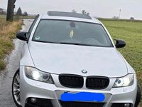 Gebraucht BMW 330 272 PS (200 kW) 2009 Silber Limousine