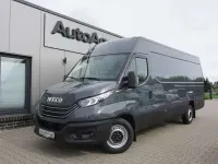 Gebraucht Iveco Daily 175 PS (128 kW) 2023 Grau Van / Kleinbus