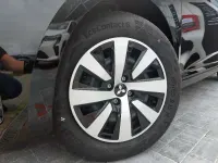 Neu Mitsubishi Colt Basis 67 PS (49 kW) 2025 Onyxschwarz Kleinwagen