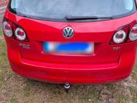 Gebraucht VW Golf VII 105 PS (77 kW) 2014 Rot Kleinwagen