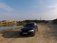 Gebraucht BMW 118 122 PS (89 kW) 2005 Schwarz Kleinwagen