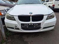 Gebraucht BMW 320 170 PS (125 kW) 2008 Weiß Kombi