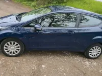 Gebraucht Ford Fiesta SYNC Edition 80 PS (58 kW) 2013 Blau Kleinwagen