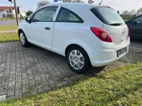 Gebraucht Opel Corsa 80 PS (58 kW) 2010 Weiß Kleinwagen
