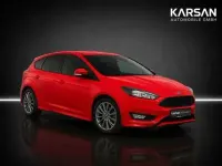 Gebraucht Ford Focus ST-Line 140 PS (102 kW) 2018 Rot Kleinwagen