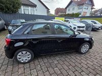 Gebraucht Audi A1 95 PS (69 kW) 2018 Brillantschwarz Kleinwagen