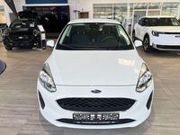 Gebraucht Ford Fiesta Trend 71 PS (52 kW) 2017 Frostweiß Kleinwagen