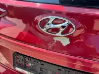 Gebraucht Hyundai Kona Advantage 141 PS (103 kW) 2020 Pulse red / mic SUV