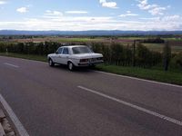 Gebraucht Mercedes E230 136 PS (100 kW) 1983 Limousine
