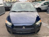 Gebraucht Mitsubishi Colt Edition 75 PS (55 kW) 2011 Blau Kleinwagen