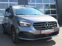 Gebraucht Mercedes T180 Edition 116 PS (85 kW) 2023 Lackfarbe chromitgrau metallic Van / Kleinbus