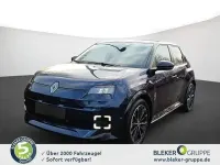 Gebraucht Renault 5 E-Tech Iconic 110 kW (150 PS) 2024 Blau rre + schwarz gne Limousine