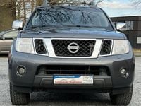 Gebraucht Nissan Navara 190 PS (139 kW) 2011 Blau Pickup