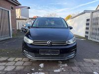 Gebraucht VW Touran Active 150 PS (110 kW) 2022 Schwarz Van / Kleinbus