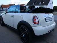 Gebraucht Mini Cooper Cabriolet 122 PS (89 kW) 2015 Weiß Cabrio