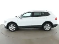 Gebraucht VW Tiguan Allspace Highline 150 PS (110 kW) 2021 Weiß SUV