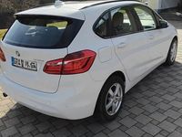 Gebraucht BMW 218 Active Tourer Advantage 150 PS (110 kW) 2017 Weiß Van / Kleinbus