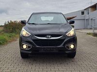 Gebraucht Hyundai ix35 Comfort 136 PS (100 kW) 2014 Phantom black / mic SUV