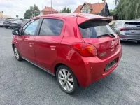Gebraucht Mitsubishi Space Star 80 PS (58 kW) 2013 Rot Van / Kleinbus