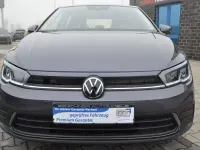 Gebraucht VW Polo Life 95 PS (69 kW) 2024 Grau Limousine