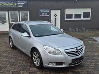 Gebraucht Opel Insignia Edition 131 PS (96 kW) 2009 Silber Kombi