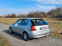 Gebraucht Toyota Corolla Sol 97 PS (71 kW) 2002 Silber Limousine