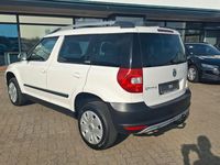 Gebraucht Skoda Yeti Adventure 122 PS (89 kW) 2013 Candyweiß SUV