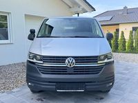 Gebraucht VW Transporter 150 PS (110 kW) 2022 Reflexsilber Van