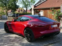 Gebraucht Jaguar F-Type R 300 PS (220 kW) 2022 Rot Coupé