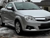 Gebraucht Opel Tigra 90 PS (66 kW) 2008 Silber Cabrio