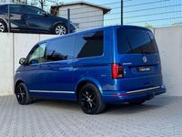 Gebraucht VW Multivan Highline 199 PS (146 kW) 2021 Blau Van