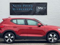 Gebraucht Volvo XC40 Momentum 190 PS (139 kW) 2018 Rot SUV