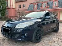 Gebraucht Renault Mégane GrandTour 131 PS (96 kW) 2010 Blau Kombi