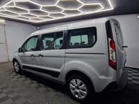 Gebraucht Ford Tourneo Trend 120 PS (88 kW) 2019 Polarsilber Van / Kleinbus