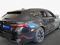 Neu BMW i5 Performance 250 kW (340 PS) 2026 Schwarz Kombi