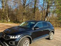 Gebraucht VW T-Roc Life 150 PS (110 kW) 2023 Schwarz SUV